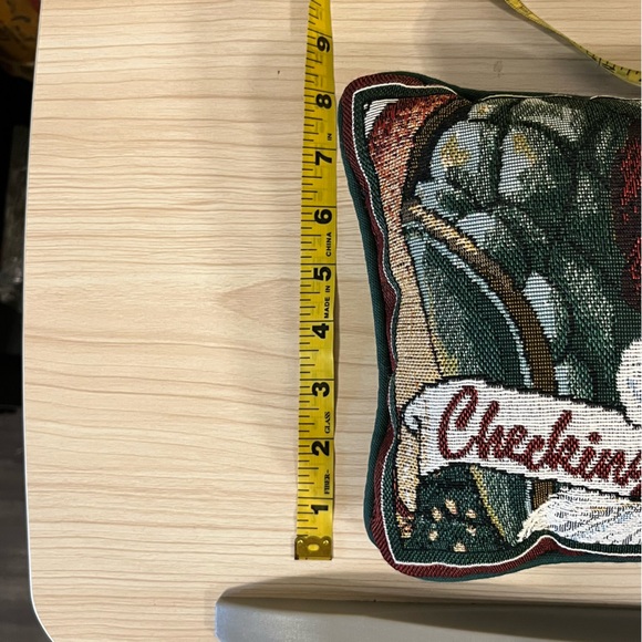 Santa Claus Tapestry Coming to town Holiday Christmas Pillow accent Red Green - Picture 7 of 9